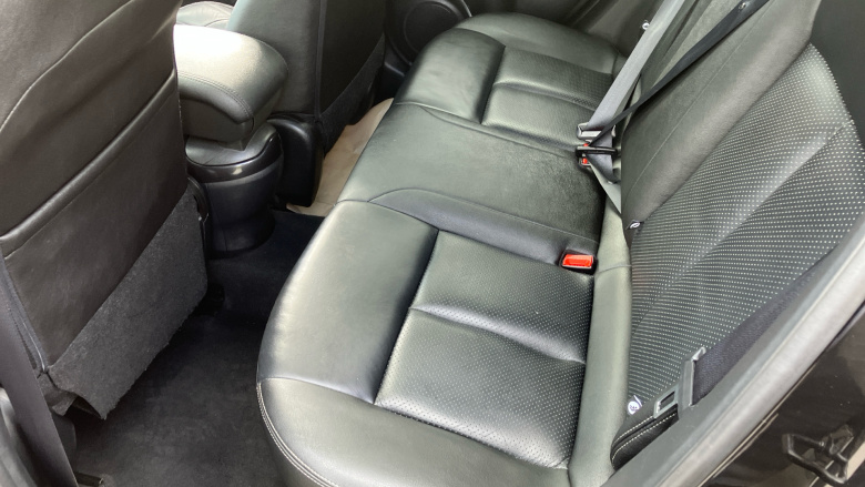 Nissan Juke 1.5 dCi Tekna 5dr Diesel Hatchback